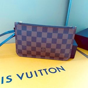 Louis Vuitton Neverfull PM pochette Damier Ebene